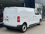 Citroën Jumpy 2.0 BlueHDI 145 PK L2 Club | Automaat | Zakelijk BPM Vrij | 3-Zits | Slechts 10.370 KM | Navigatie | Airco | Volledige Betimmering Laadruimte | Adaptieve Cruise Control | Dode Hoek Detectie | Apple Carplay & Android Auto | DAB+ Radio | Mistlampen | Parkeersensoren V+A |