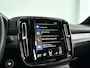 Volvo XC40 B4 Inscription | Panoramadak | Park assist | Cruise control | Elektrische stoelen