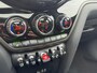 MINI Countryman 1.5 Cooper Chili / Dealer onderhouden / Glazen schuif- en kanteldak /  Stoelverwarming / Keyless Entry/Start / cruise control / Parkeersensoren Achter