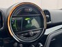 MINI Countryman 1.5 Cooper Chili / Dealer onderhouden / Glazen schuif- en kanteldak /  Stoelverwarming / Keyless Entry/Start / cruise control / Parkeersensoren Achter