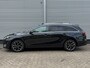 Kia Ceed Sw 1.5 T-GDi 140pk GT-PlusLine | Schuif/Kanteldak | Stoel/Stuurwielverwarming | JBL | Memory |