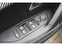 Peugeot 2008 1.2 Hybrid 145pk e-DCS6 Allure | Parkeercamera voor&achter | Navigatie | Keyless Entry | Adaptieve Cruise Control | Apple Carplay/ Android Auto |