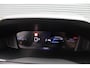 Peugeot 2008 1.2 Hybrid 145pk e-DCS6 Allure | Parkeercamera voor&achter | Navigatie | Keyless Entry | Adaptieve Cruise Control | Apple Carplay/ Android Auto |