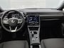 Lexus LBX Business Line 2WD | Navigatie | Stoel- en Stuurverwarming | Parkeersensoren voor + achter |