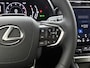 Lexus LBX Business Line 2WD | Navigatie | Stoel- en Stuurverwarming | Parkeersensoren voor + achter |