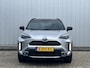 Toyota Yaris Cross 1.5 Hybrid Adventure Dealer Onderhouden Treeplanken PDC Stoel Stuur verwarmd