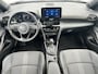 Toyota Yaris Cross 1.5 Hybrid Adventure Dealer Onderhouden Treeplanken PDC Stoel Stuur verwarmd