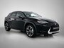 Lexus UX 250h Preference Line | Navigatie | Parkeersensoren voor+achter | Dodehoekdetectie |