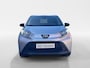 Toyota Aygo X 1.0 VVT-i MT Play Airco | 4 seizoen banden | Achteruitrij camera |Adaptieve cruise control| Metallic lak | 1ste eigenaar | Zeer netjes