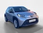 Toyota Aygo X 1.0 VVT-i MT Play Airco | 4 seizoen banden | Achteruitrij camera |Adaptieve cruise control| Metallic lak | 1ste eigenaar | Zeer netjes