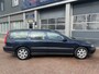 Volvo V70 2.4 T Geartronic Trekhaak,Clima Bj 2000 Leuk beginner auto !!