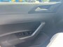Volkswagen Taigo 1.0 TSI Life Business / PDC V+A / Navigatie / Getint glas / 16'' LMV