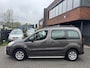 Peugeot Partner Tepee 1.2 Active 5 PERS NAVI TREKHAAK AIRCO PDC FRONTBAR SIDEBAR ORIG NL NAP
