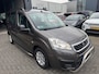 Peugeot Partner Tepee 1.2 Active 5 PERS NAVI TREKHAAK AIRCO PDC FRONTBAR SIDEBAR ORIG NL NAP