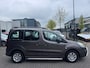 Peugeot Partner Tepee 1.2 Active 5 PERS NAVI TREKHAAK AIRCO PDC FRONTBAR SIDEBAR ORIG NL NAP