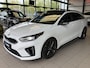 Kia ProCeed 1.4 T-GDI GT-Line | Panorama | Sportstoelen | DAB+ | Interesse in een bezichtiging of proefrit, bel of app met 06-24282842 / 06-42130156