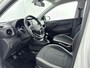 Hyundai i10 1.0 COMFORT | NAVI via APPLE CAR PLAY & ANDROID AUTO | AIRCO | CRUISE | BLUETOOTH | ELEKTRISCHE RAMEN | CENTRALE DEURVERGRENDELING OP AFSTANDBED. | FABRIEKSGARANTIE GELDIG T/M 9-2027! |