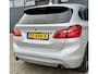 BMW 2-Serie Active Tourer 220i 192pk Luxury | AUTOMAAT | Compleet ! | 133.000 KM | Hoge Zit | Camera |