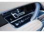 Land Rover Range Rover 3.0 P460e HSE PHEV | Trekhaak | Softclose | 4 wiel besturing | Panoramisch schuif/kanteldak | Meridian 3D | Stoelverwarming ventilatie & massage | Stuurwiel verwarming | Head-up | 5-jaar garantie | Adaptieve cruise control |