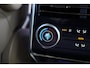 Land Rover Range Rover 3.0 P460e HSE PHEV | Trekhaak | Softclose | 4 wiel besturing | Panoramisch schuif/kanteldak | Meridian 3D | Stoelverwarming ventilatie & massage | Stuurwiel verwarming | Head-up | 5-jaar garantie | Adaptieve cruise control |