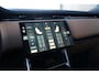 Land Rover Range Rover 3.0 P460e HSE PHEV | Trekhaak | Softclose | 4 wiel besturing | Panoramisch schuif/kanteldak | Meridian 3D | Stoelverwarming ventilatie & massage | Stuurwiel verwarming | Head-up | 5-jaar garantie | Adaptieve cruise control |