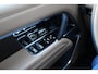 Land Rover Range Rover 3.0 P460e HSE PHEV | Trekhaak | Softclose | 4 wiel besturing | Panoramisch schuif/kanteldak | Meridian 3D | Stoelverwarming ventilatie & massage | Stuurwiel verwarming | Head-up | 5-jaar garantie | Adaptieve cruise control |