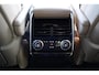 Land Rover Range Rover 3.0 P460e HSE PHEV | Trekhaak | Softclose | 4 wiel besturing | Panoramisch schuif/kanteldak | Meridian 3D | Stoelverwarming ventilatie & massage | Stuurwiel verwarming | Head-up | 5-jaar garantie | Adaptieve cruise control |