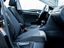 Volkswagen Golf Variant 1.4 TSI Highline Business R | Schuif/ Kantel Panorama Dak | Stoelverwarming | Adaptieve Cruise Control | Navigatie | Climate Control | Metallic Lak | Parkeersensoren | R-Line | ErgoActive | Massage Stoel |