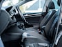 Volkswagen Golf Variant 1.4 TSI Highline Business R | Schuif/ Kantel Panorama Dak | Stoelverwarming | Adaptieve Cruise Control | Navigatie | Climate Control | Metallic Lak | Parkeersensoren | R-Line | ErgoActive | Massage Stoel |