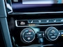 Volkswagen Golf Variant 1.4 TSI Highline Business R | Schuif/ Kantel Panorama Dak | Stoelverwarming | Adaptieve Cruise Control | Navigatie | Climate Control | Metallic Lak | Parkeersensoren | R-Line | ErgoActive | Massage Stoel |