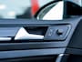 Volkswagen Golf Variant 1.4 TSI Highline Business R | Schuif/ Kantel Panorama Dak | Stoelverwarming | Adaptieve Cruise Control | Navigatie | Climate Control | Metallic Lak | Parkeersensoren | R-Line | ErgoActive | Massage Stoel |