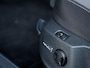 Volkswagen Golf Variant 1.4 TSI Highline Business R | Schuif/ Kantel Panorama Dak | Stoelverwarming | Adaptieve Cruise Control | Navigatie | Climate Control | Metallic Lak | Parkeersensoren | R-Line | ErgoActive | Massage Stoel |