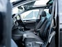 Volkswagen Golf Variant 1.4 TSI Highline Business R | Schuif/ Kantel Panorama Dak | Stoelverwarming | Adaptieve Cruise Control | Navigatie | Climate Control | Metallic Lak | Parkeersensoren | R-Line | ErgoActive | Massage Stoel |