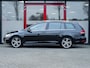 Volkswagen Golf Variant 1.4 TSI Highline Business R | Schuif/ Kantel Panorama Dak | Stoelverwarming | Adaptieve Cruise Control | Navigatie | Climate Control | Metallic Lak | Parkeersensoren | R-Line | ErgoActive | Massage Stoel |