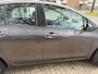 Toyota Yaris 1.0 VVTi Acces 5 deurs,l airco, elec pakket apk t/m 11-2026, 161.000 km dealer onderhouden, rijd perfect, nette auto