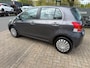 Toyota Yaris 1.0 VVTi Acces 5 deurs,l airco, elec pakket apk t/m 11-2026, 161.000 km dealer onderhouden, rijd perfect, nette auto