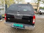 Nissan Navara 2.5 dCi XE Double Cab Comfort 1e eigenaar 263.000 km, airco, cruise, elec pakket, Havy Duty uitvoering ( 5800 kg)