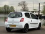 Renault Twingo 1.2 Acces | Elektrische ramen | Radio