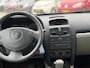 Renault Clio 1.6-16V Privilège