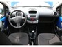 Toyota Aygo 1.0 VVT-i Now zeer weinig KM dealer OH airco