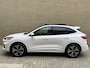 Ford Kuga 2.5 PHEV 225pk | ST-Line X | Panoramadak | Adaptieve cruise | Lane assist | Camera | Navigatie | Stoelverwarming voor&achter | Stuurverwarming | Apple CarPlay / Android Auto | Bang&Olufsen | DAB | Full-LED | Keyless | Dodehoekdetectie | Elektrische achterklep | Volledig dealeronderhouden