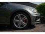 Volkswagen Golf 1.4 TSI Highline R-line ext, Digitale dash Botsherkenning Hillhold Adaptive cruise Parkeersensoren voor + achter