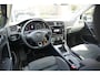 Volkswagen Golf 1.4 TSI Highline R-line ext, Digitale dash Botsherkenning Hillhold Adaptive cruise Parkeersensoren voor + achter