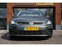 Volkswagen Golf 1.4 TSI Highline R-line ext, Digitale dash Botsherkenning Hillhold Adaptive cruise Parkeersensoren voor + achter