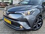 Toyota C-HR / C-HR+ 1.8 Hybrid Dynamic Sport | Trekhaak | JBL | Navi | Alcantara/Lee