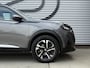 Peugeot 2008 1.2 PureTech Allure Pack 1e Eigenaar|Navi|Carplay|Camera|Trekhaak|Clima|Cruise|LED Koplampen|D-riem v.v.|N.A.P|APK tot 07-2027