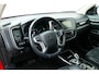 Mitsubishi Outlander 2.4 PHEV Adap Cruise, Camera, Half Leer/Alcantara, StoelVerw, 18"LMV, Haak 1500kg