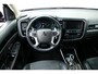 Mitsubishi Outlander 2.4 PHEV Adap Cruise, Camera, Half Leer/Alcantara, StoelVerw, 18"LMV, Haak 1500kg