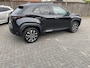 Toyota Yaris Cross 1.5 Hybr 115 Dynamic NAVI KEYLESS APLLECAR  STOEL/STUUR VERWARM
