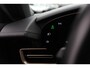Porsche Taycan Cross Turismo 4 93 kWh / Vol opties! / SoH 90,3% / Panoramadak / 360Camera / Head-up / Achterasbesturing / Luchtvering / Sportdesign&Chrono / Adaptieve Stoelen / 21'' / Bose / Keyless / Stoelverwarming 4x / Stuurve